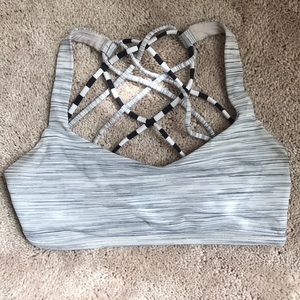 Lululemon free to be wild sports bra